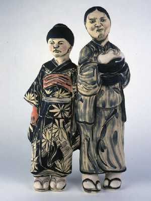 Artist: Akio Takamori, Title: Mother and Daughter, 2001  - click for larger image