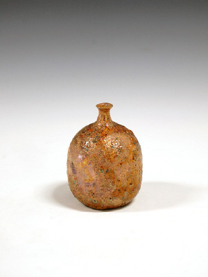 Artist: Beatrice Wood, Title: Early Gold Luster Vase, N.D. - click for larger image