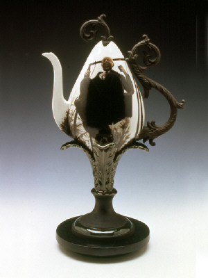 Artist: Cindy Kolodziejski, Title: To and Fro Teapot, 1998 - click for larger image