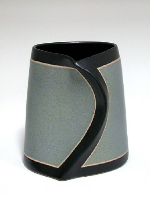 Artist: Gustavo Prez, Title: Vase (04-253), 2004 - click for larger image