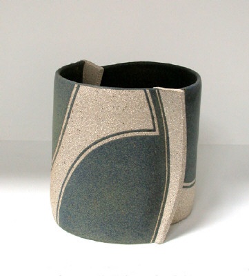 Artist: Gustavo Prez, Title: Vase (06-115), 2006 - click for larger image