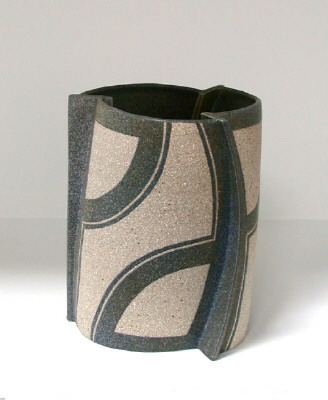 Artist: Gustavo Prez, Title: Vase (06-238), 2006 - click for larger image