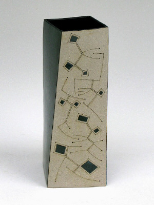 Artist: Gustavo Prez, Title: Vase (08-7), 2008 - click for larger image