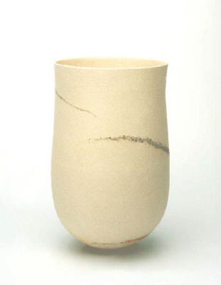 Artist: Jennifer Lee, Title: Pale pot, granite traces, 2004 - click for larger image