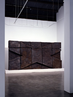 Artist: John Mason, Title: X-Wall (installation view), 1965 - click for larger image