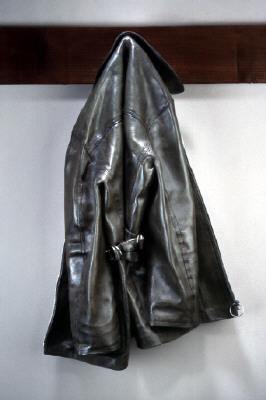 Artist: Marilyn Levine, Title: Bob's Jacket, 1990 - click for larger image