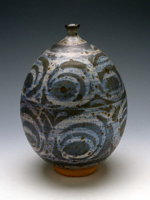 Artist: Peter Voulkos, Title: Vase with wax resist, 1953 - click for larger image
