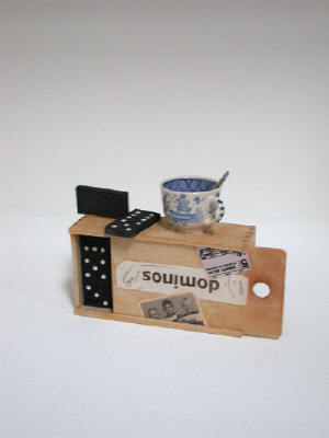 Artist: Richard Shaw, Title: Domino Teapot, 2003 - click for larger image