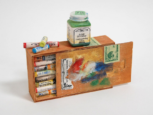 Artist: Richard Shaw, Title: Pastelle Cigar Box Teapot, 2009 - click for larger image