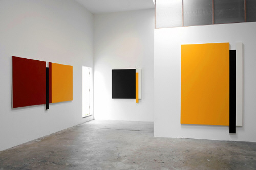 Artist: Scot Heywood, Title: Installation View left to right: Untitled Red, Blue, Yellow; Untitled Green, Yellow, White; Untitled Yellow, Umber, White, 2009 - click for larger image