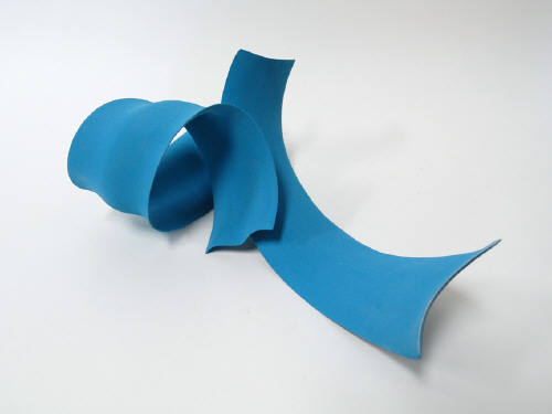Artist: Wouter Dam, Title: Blue Sculpture, 2009 - click for larger image